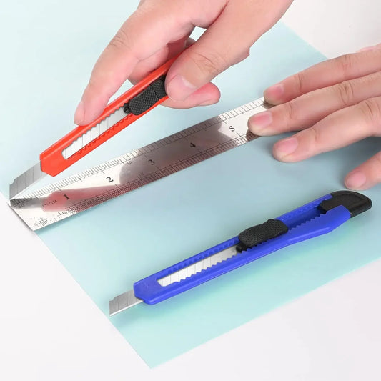 24 Box Cutter 9mm Wide Blade