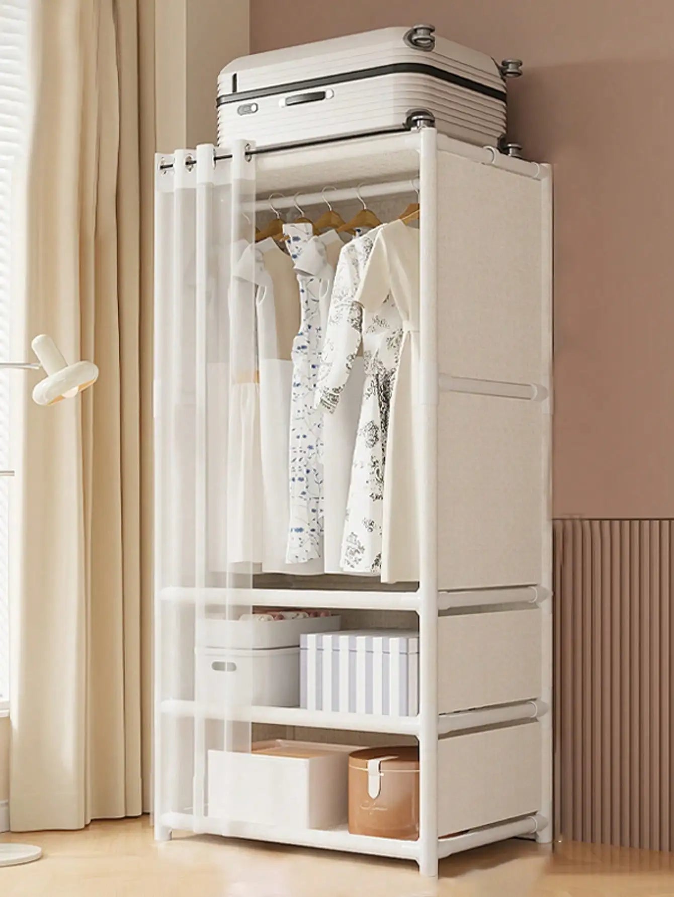 Wardrobe Floor-To-Ceiling