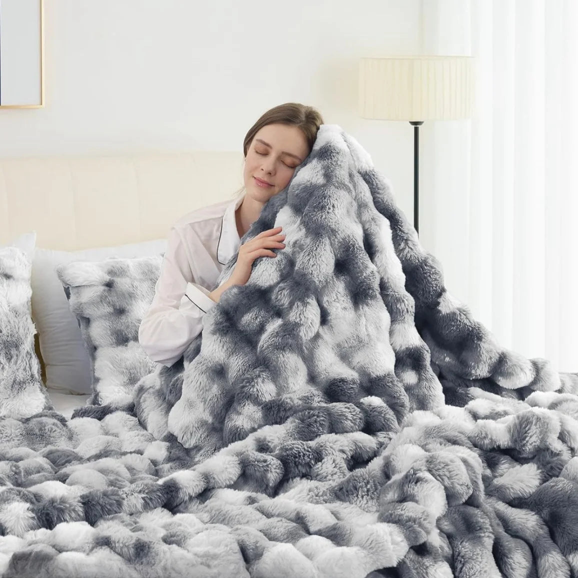 Bubble Fleece Blanket