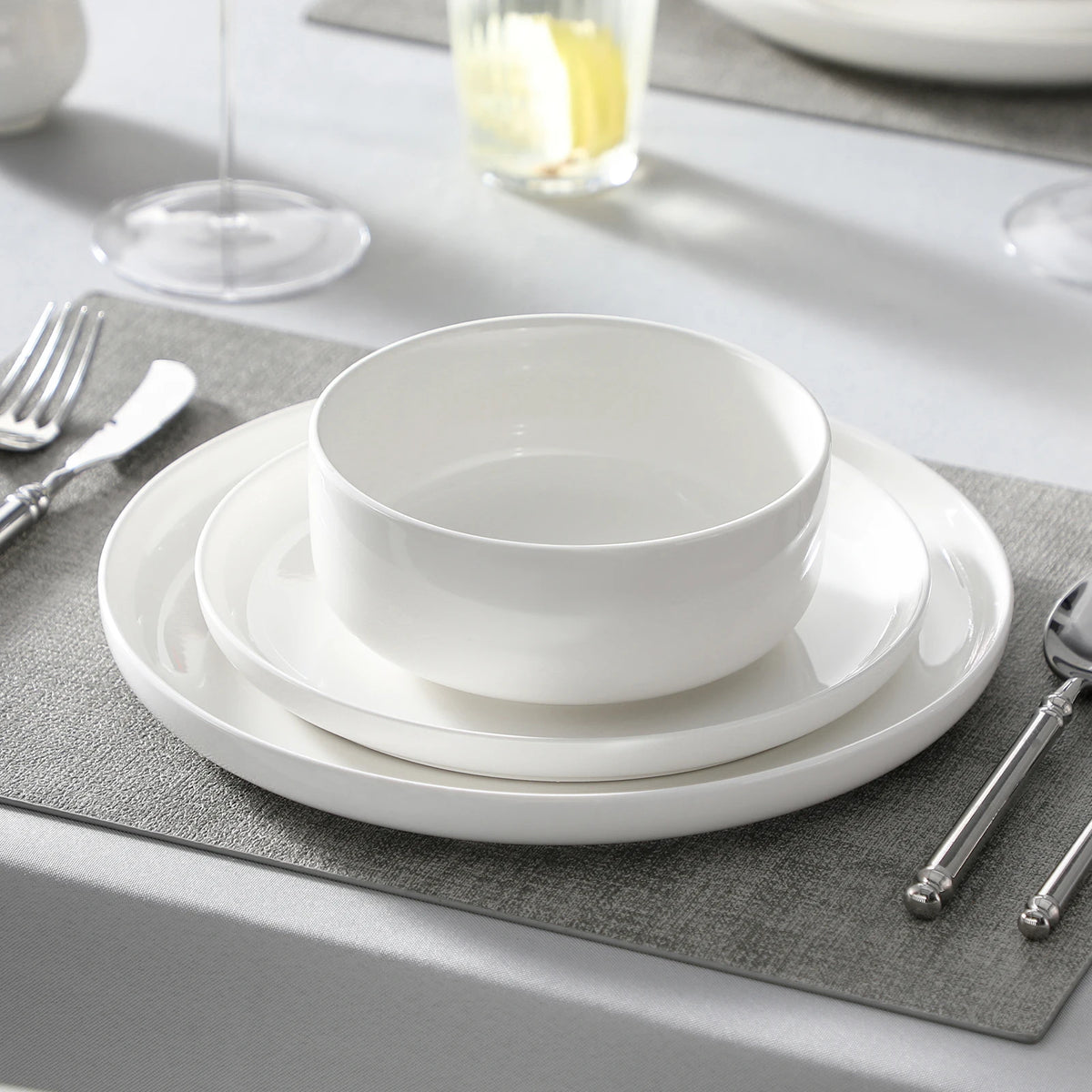 18/36-Piece Ceramic Plate Porcelain Dinnerware Set