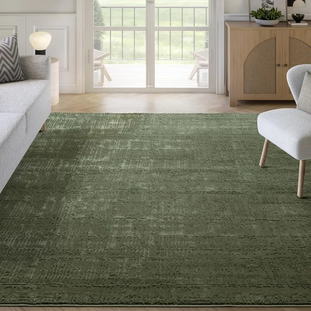 Green 5' x 8' Textured Area Rug