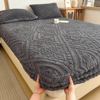 Plush Embossed Fitted Sheet