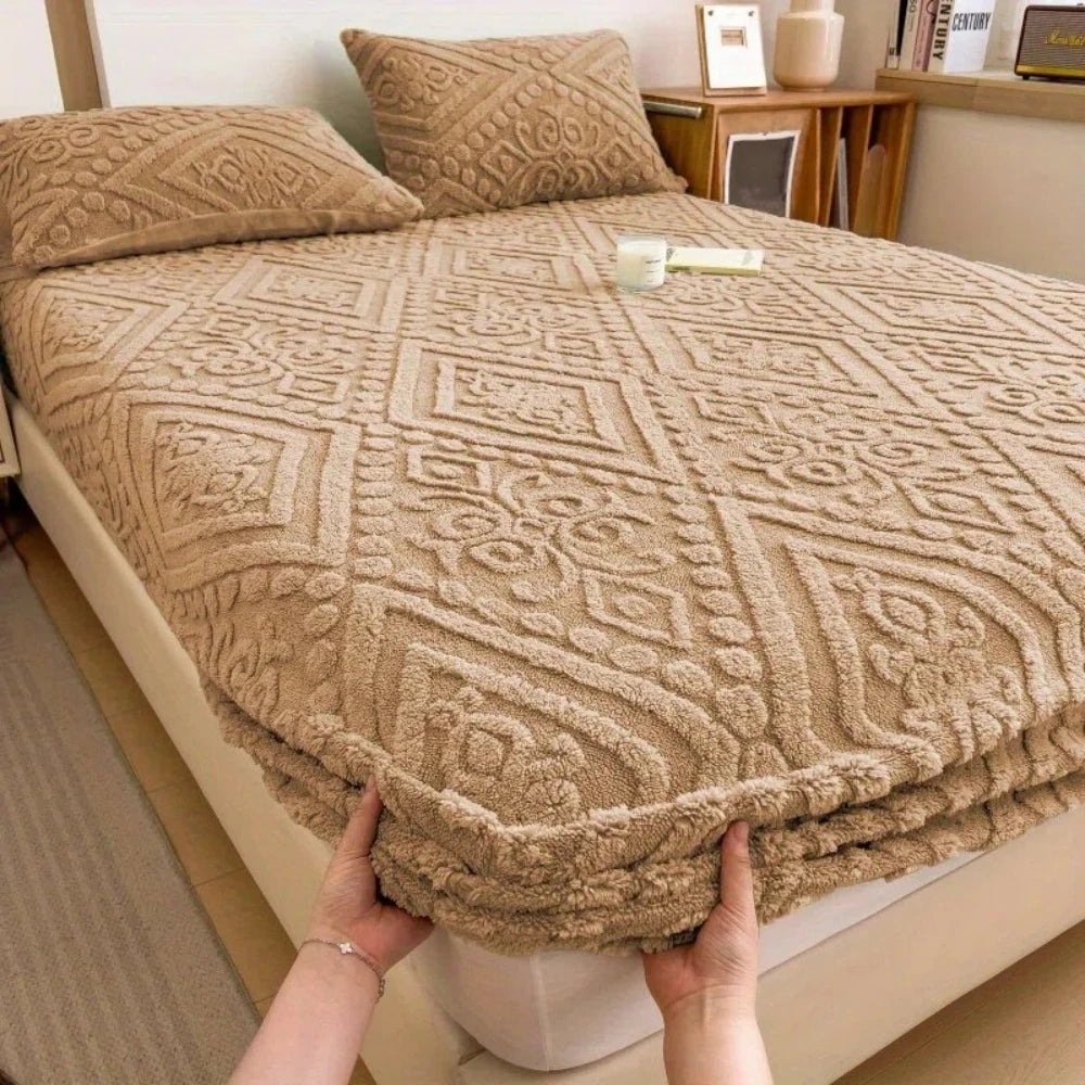 Plush Embossed Fitted Sheet